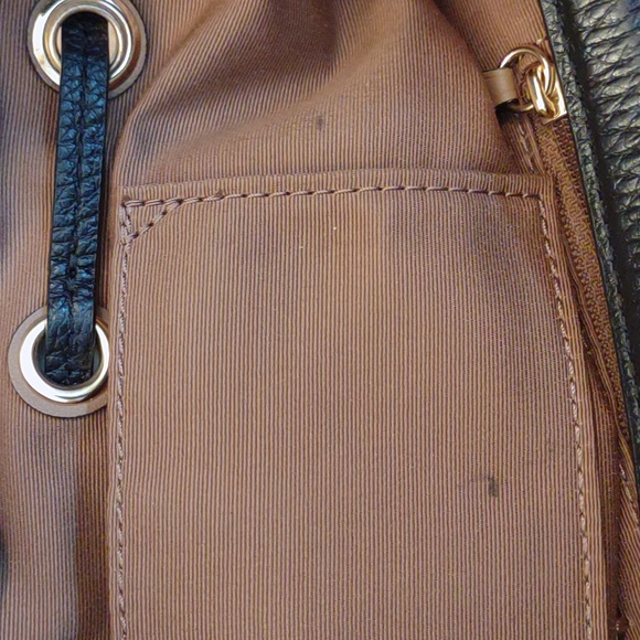 Coach Convertible Strap Tan Shoulder Bag. - Picture 14 of 14